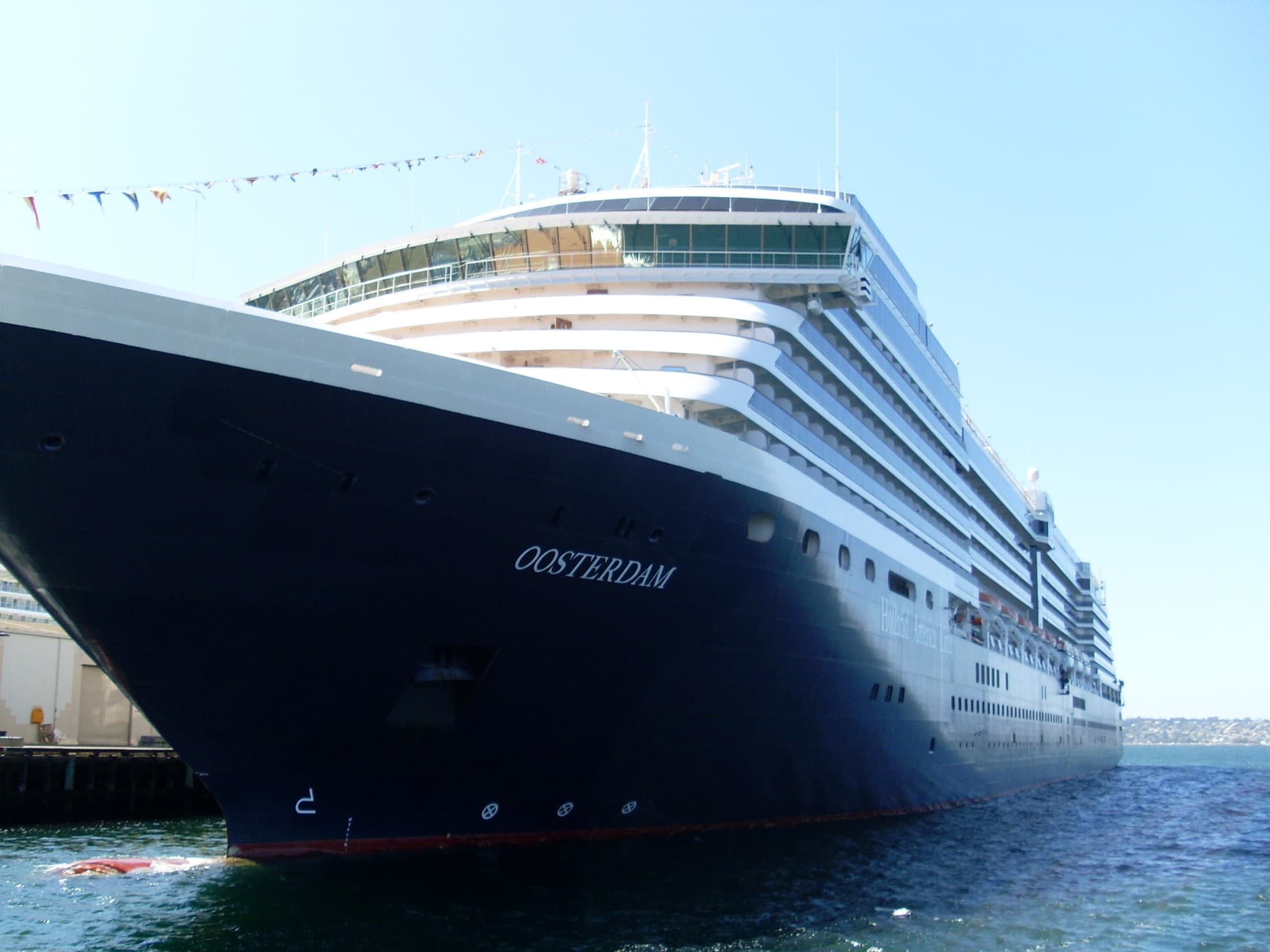MS Oosterdam, the ship used for the South America and Antarctica itinerary.